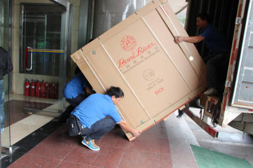 龙口钢琴贵重工艺品无忧运